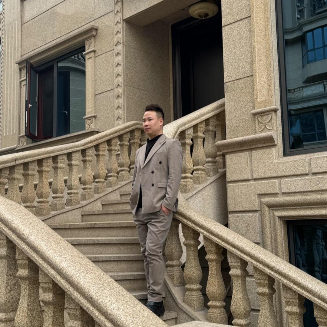 阿辉砥砺前行