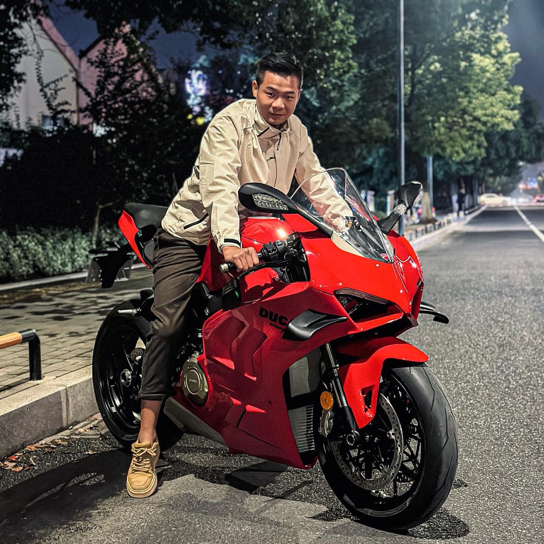 @文超布玩车