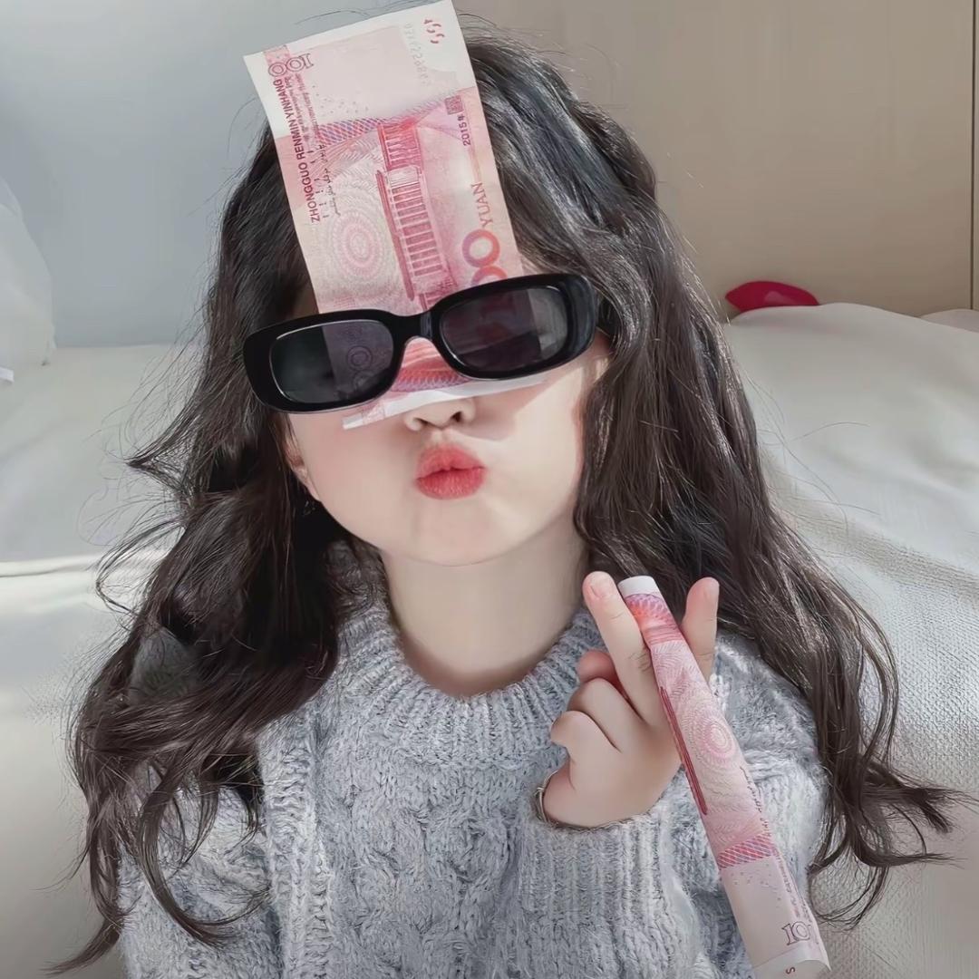 大脸妹哇