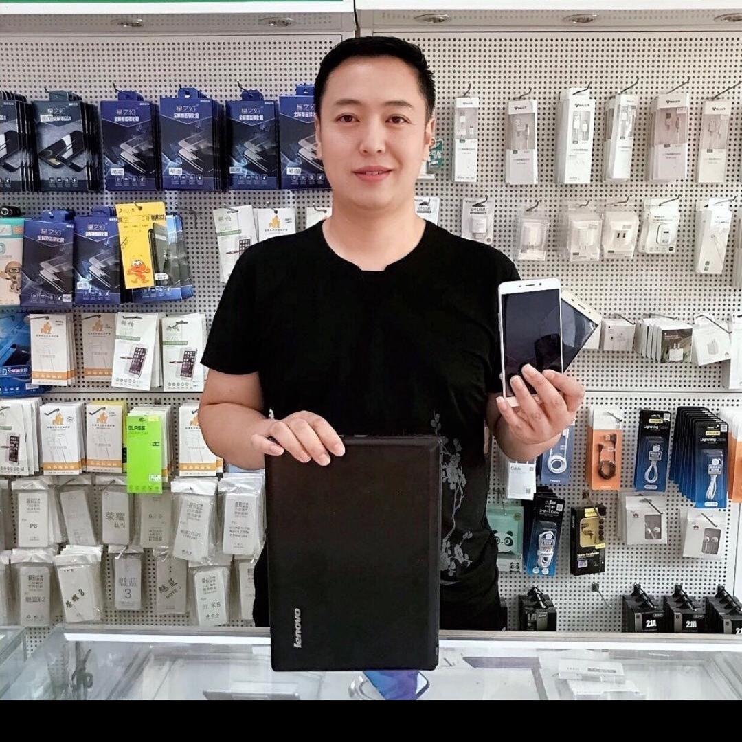 吴老板手机店（置换回收）