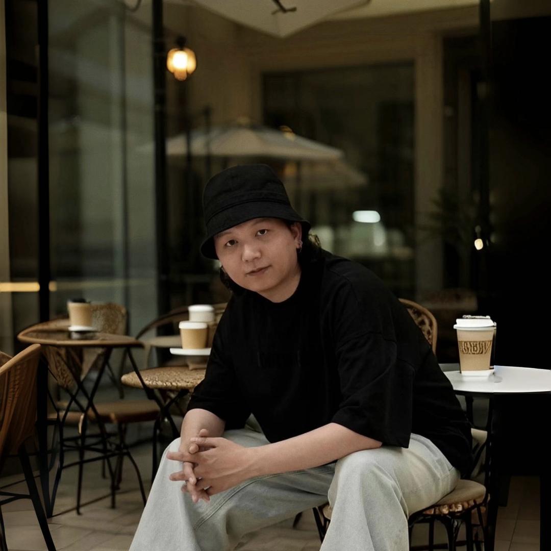 临湘西西发型定制