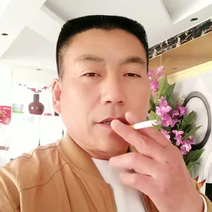 《 周   一 》