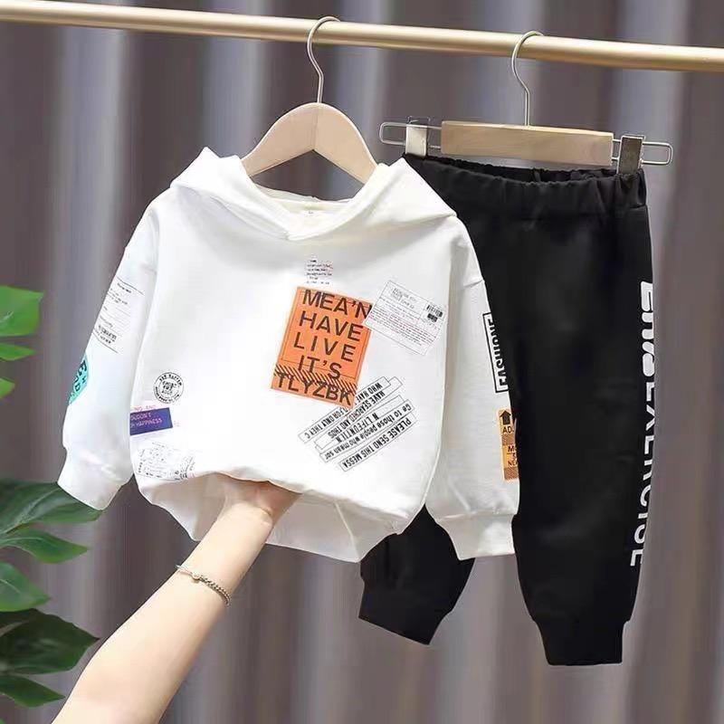 慧子品牌童装折扣店