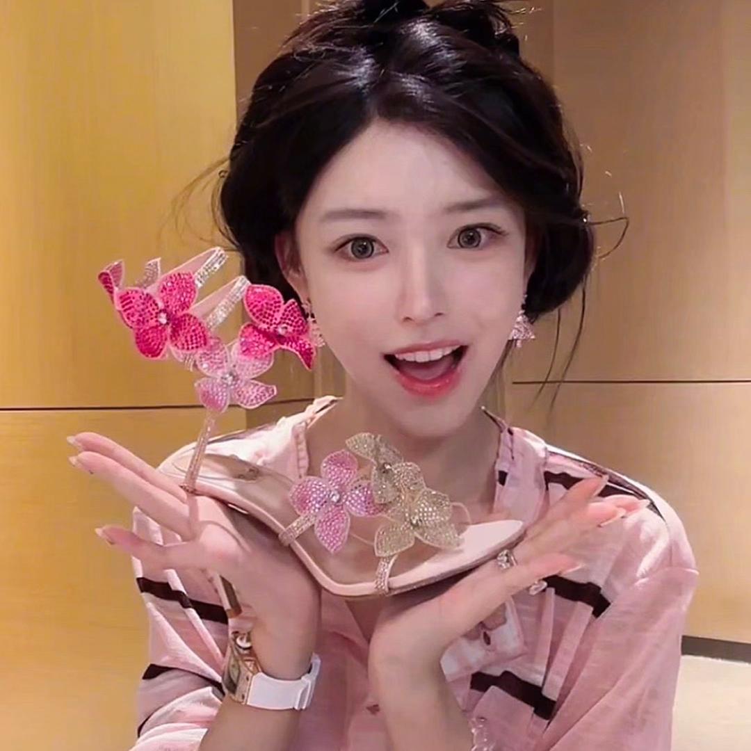 Ally美妆