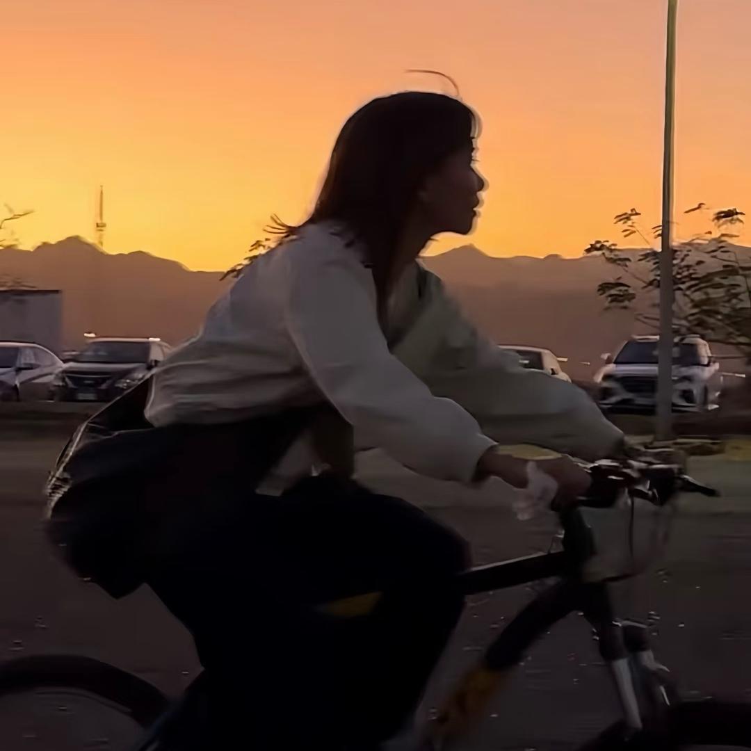 @白白（自由版）