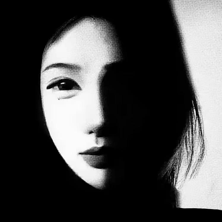 人丑嘴不甜没钱还没颜