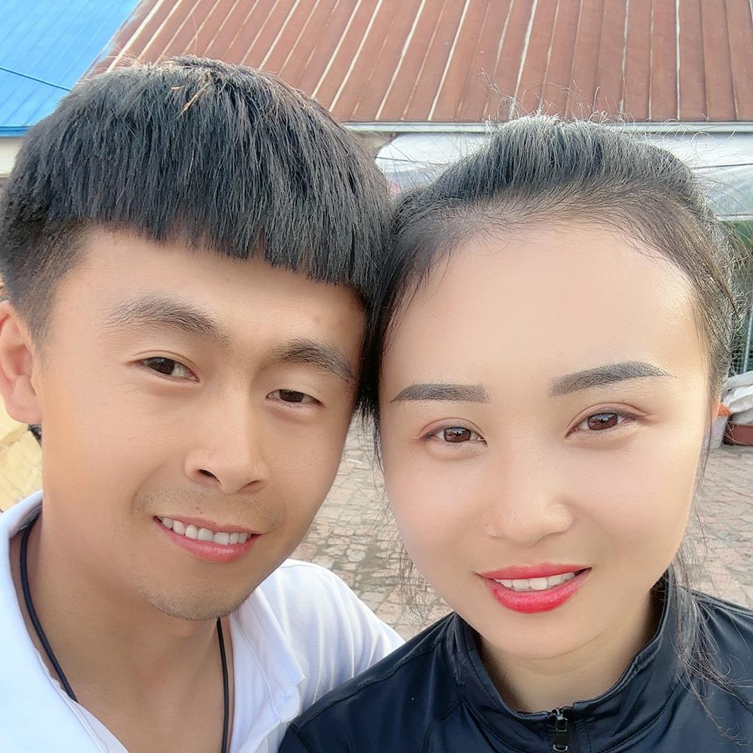 小辉雪妹幸福时刻