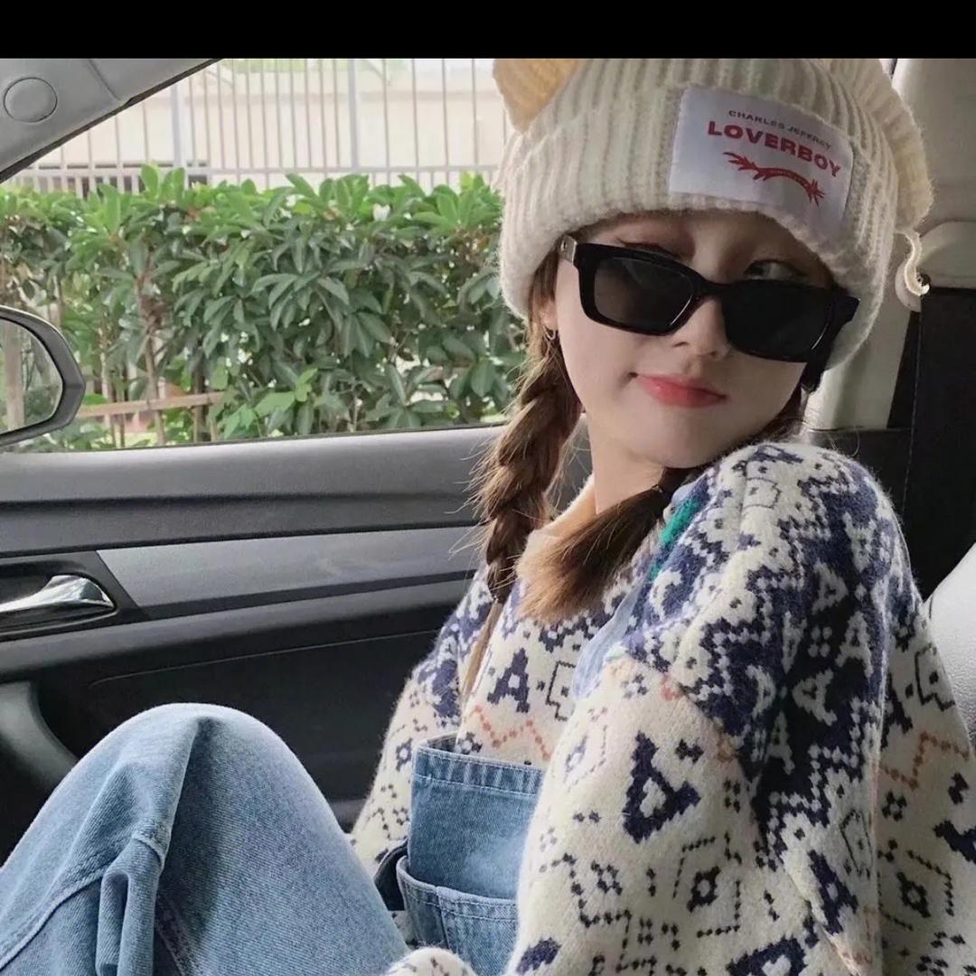 小雅婷吖