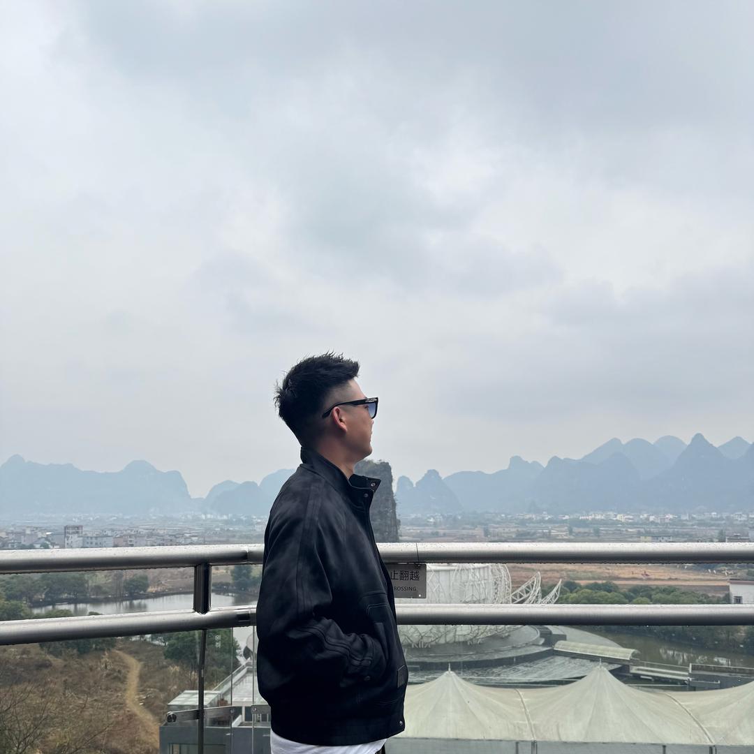 是小陈呀