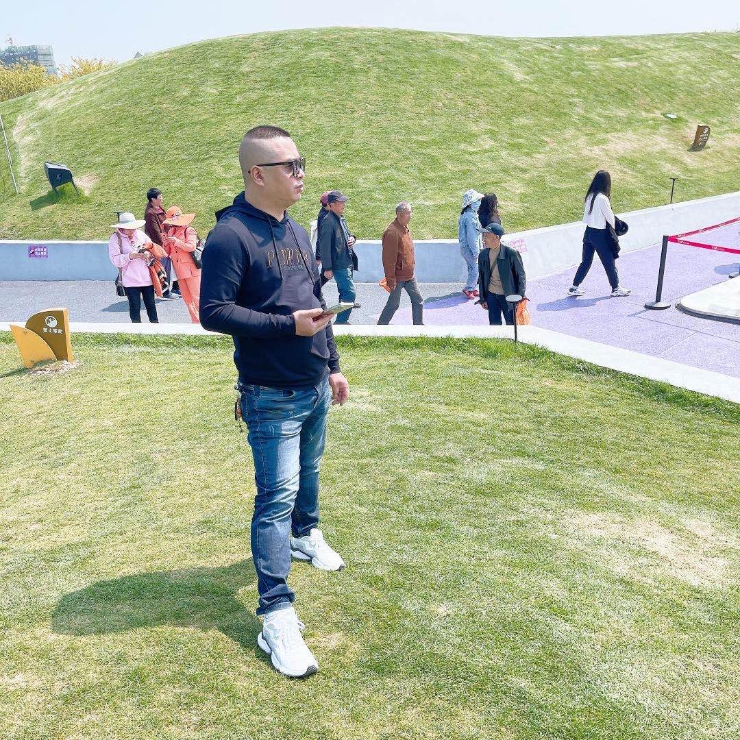 大头☀️