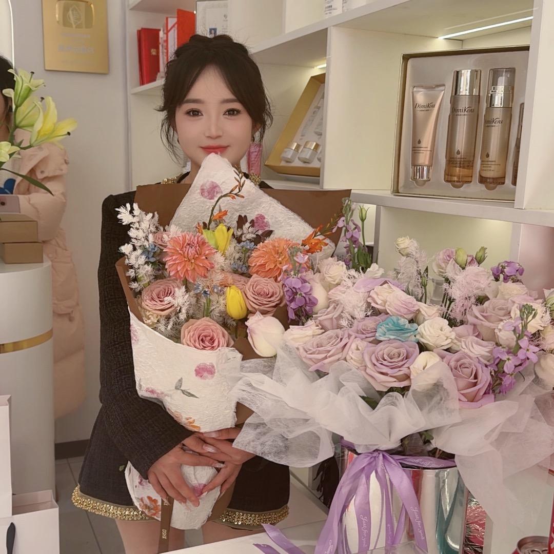 小不点三素伊颜