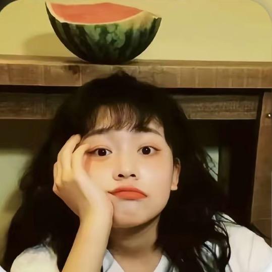 我脸¹点也不圆哈哈