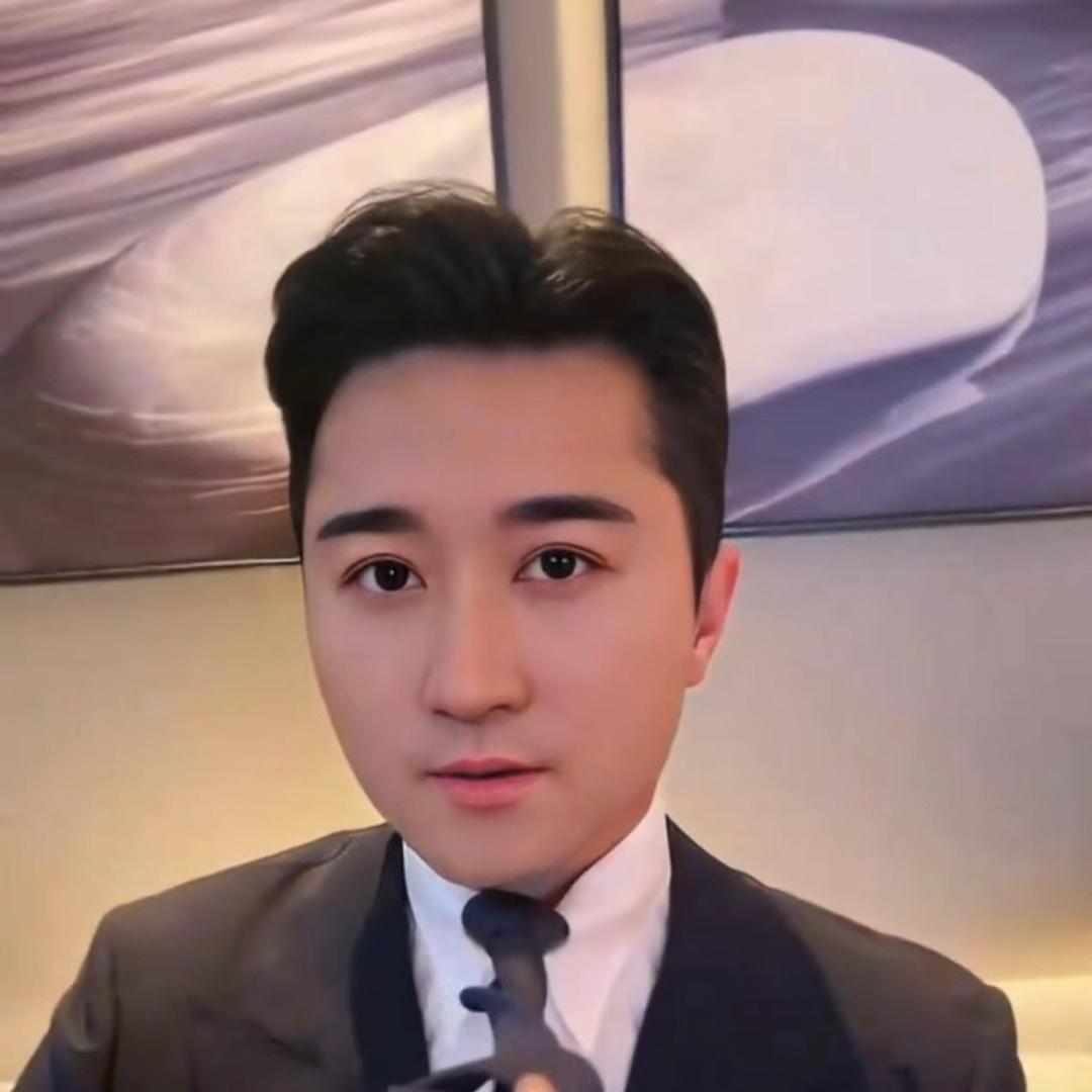 Mc主持梁