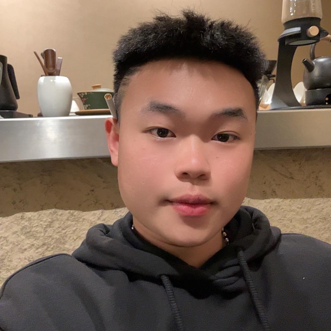 一片天🐲盛仔✌️