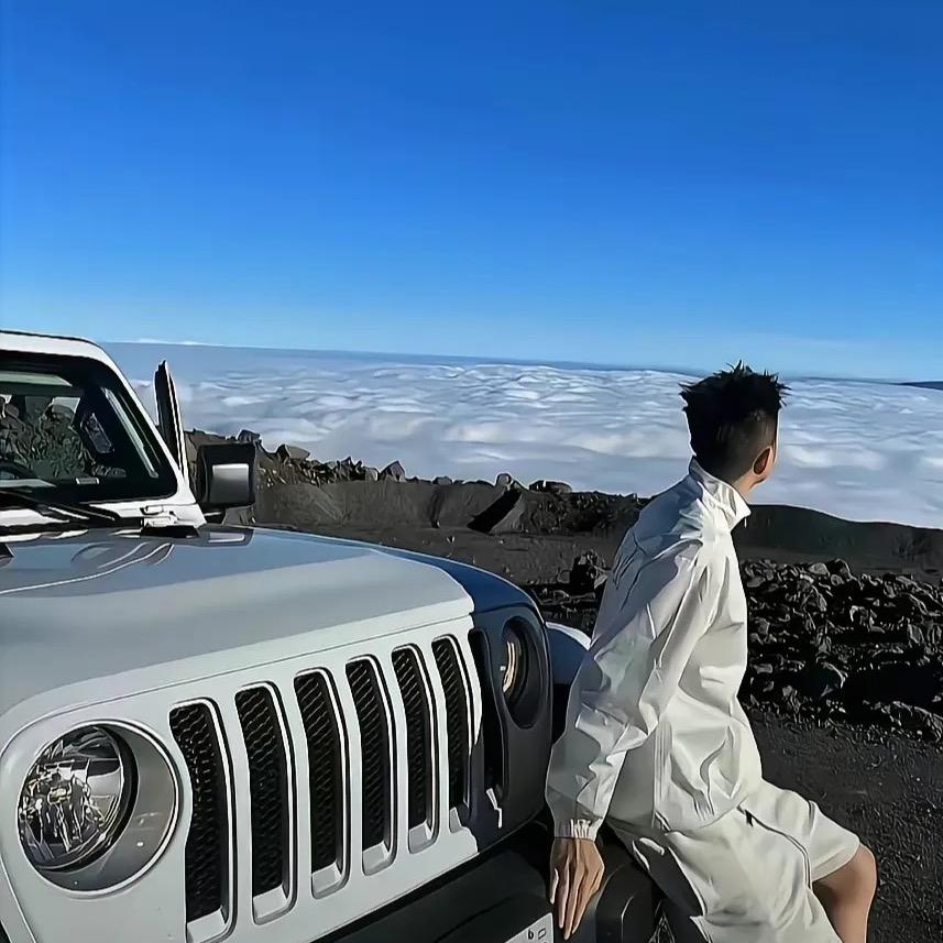 别人申鹏