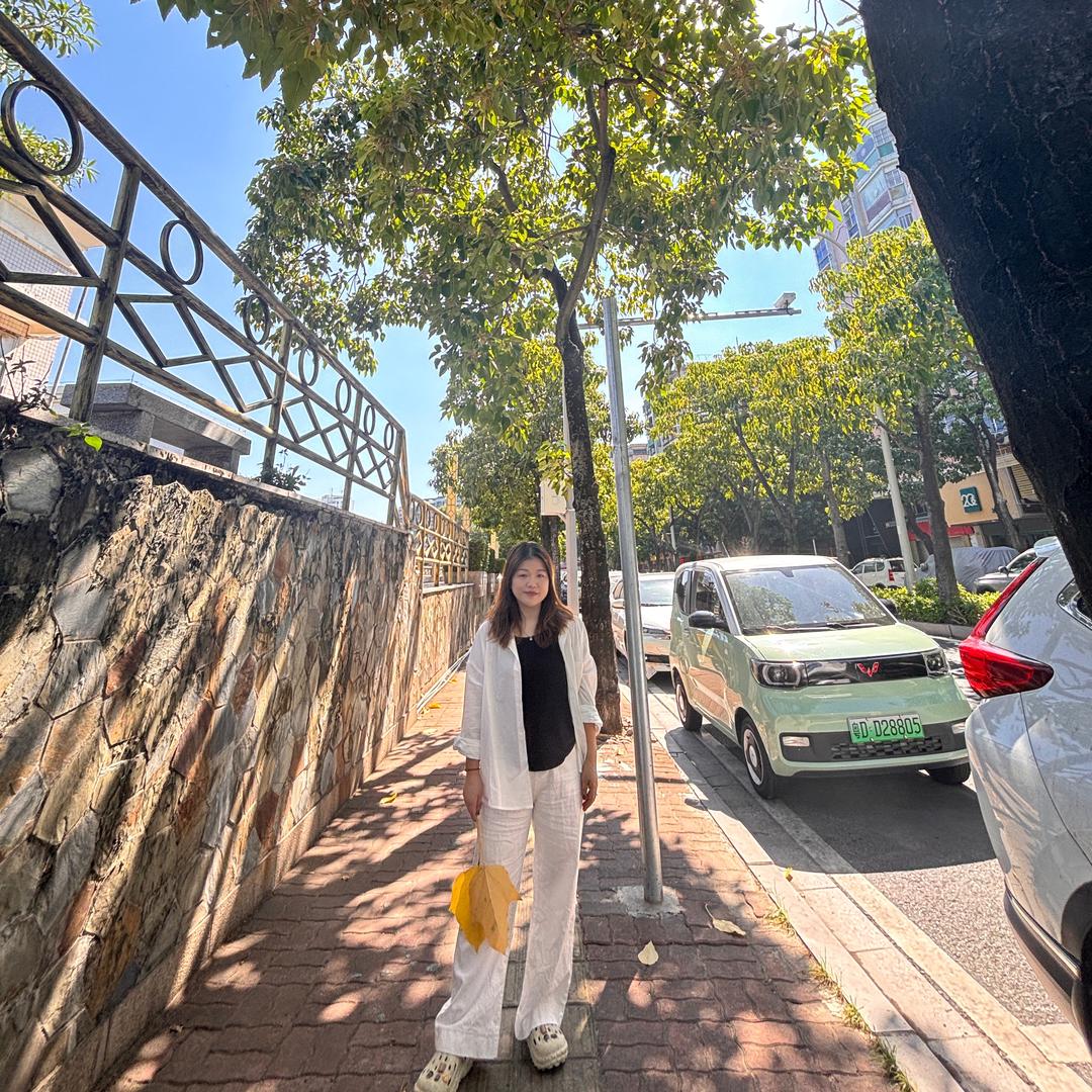 1+1=5👩‍👩‍👦