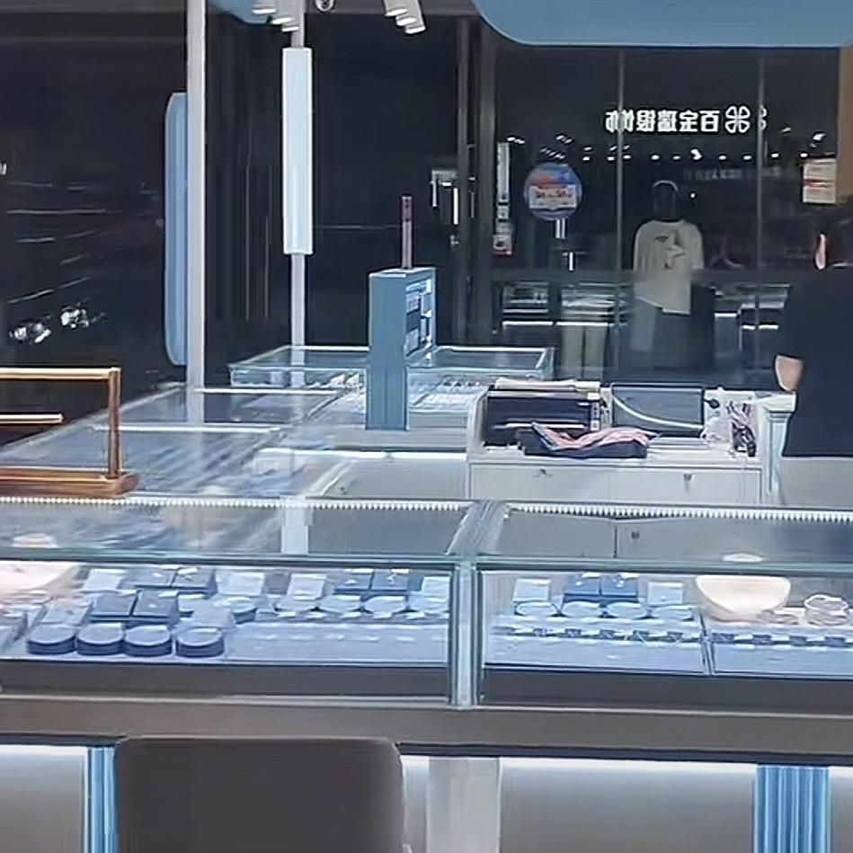 金丽银饰工厂店