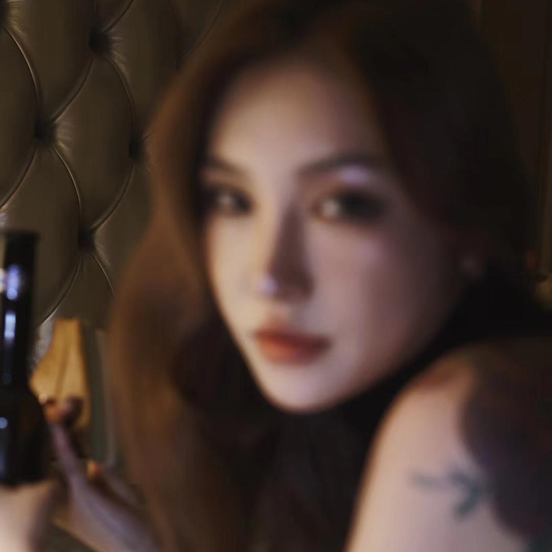 竹竹芷