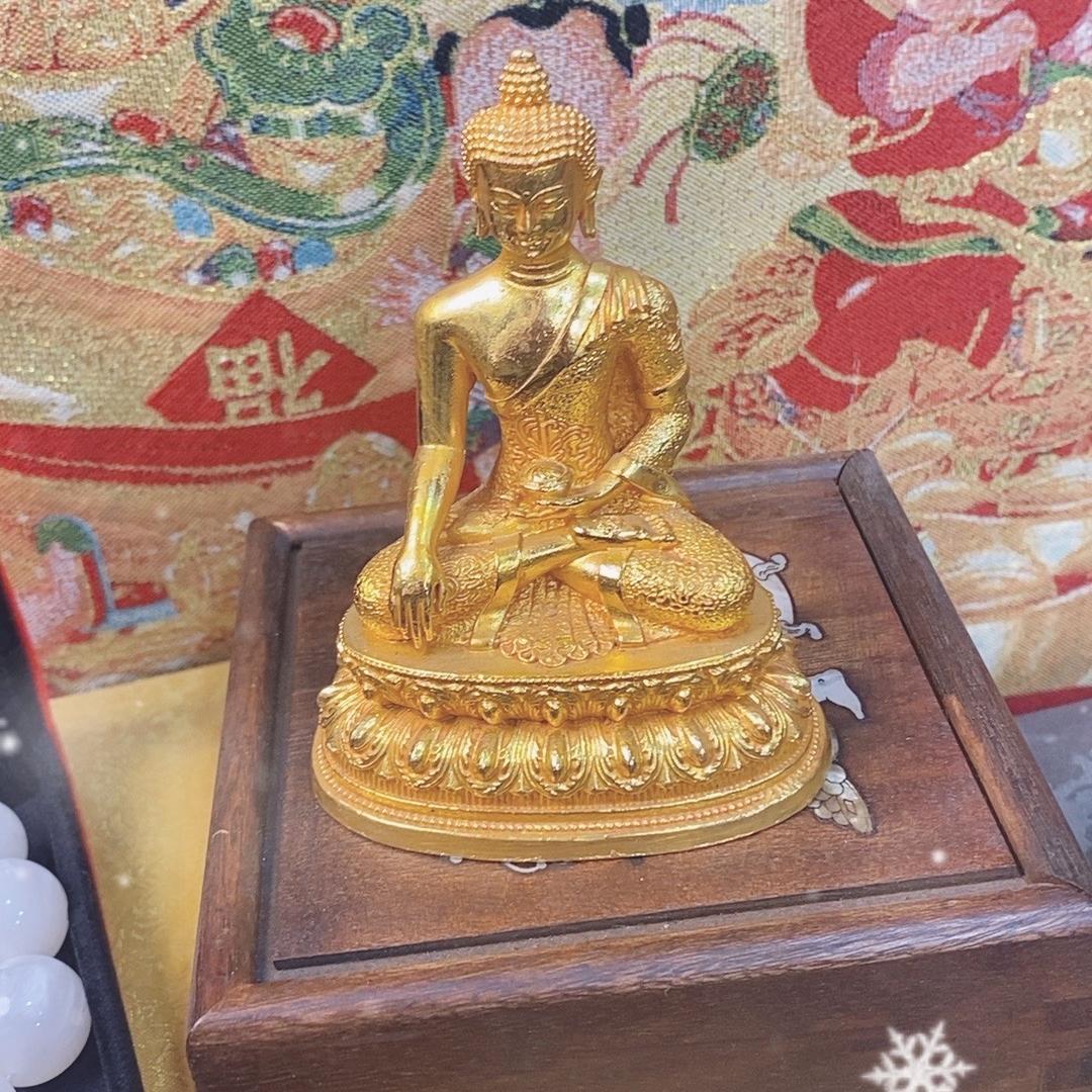 二伟
