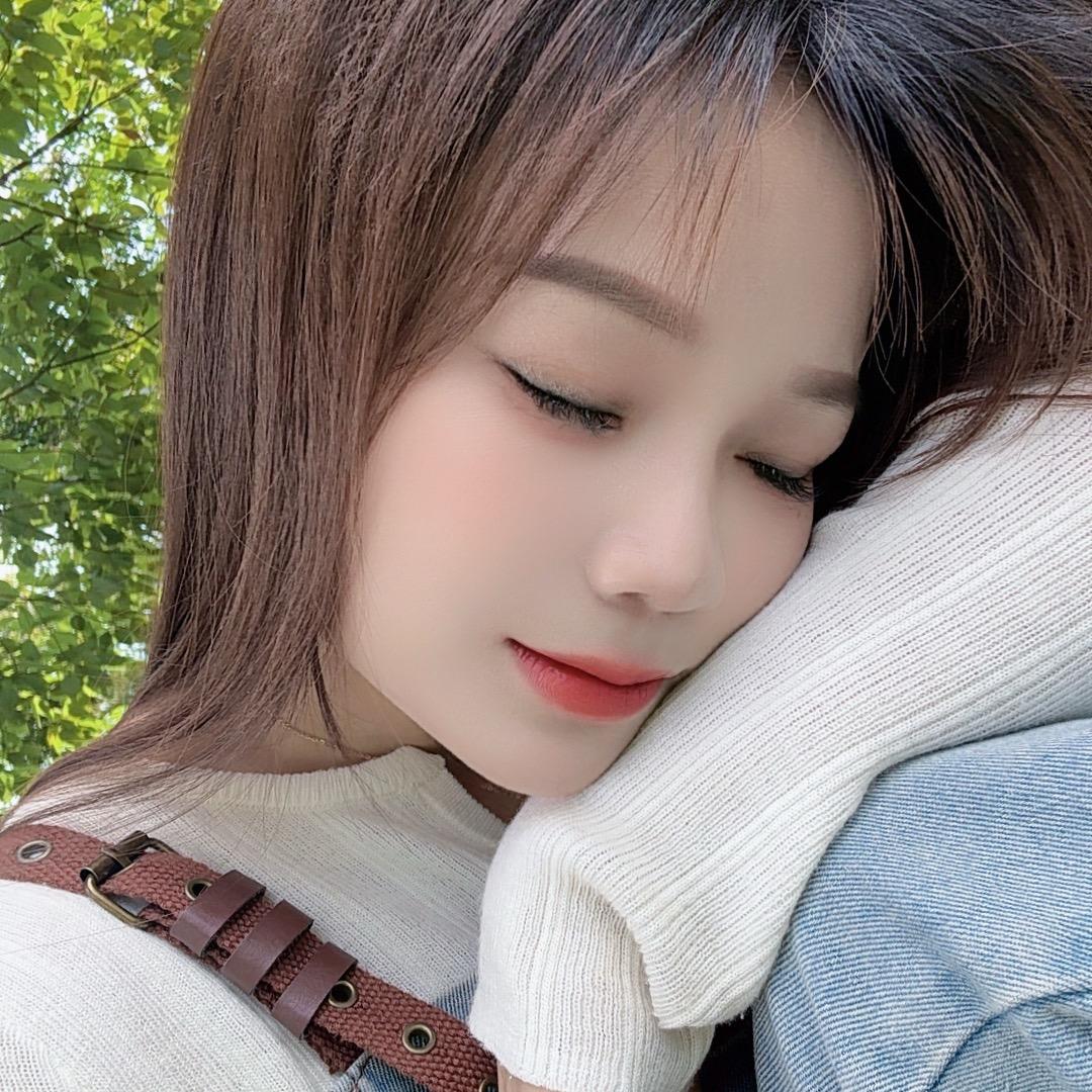 ꒰ঌ逗四妹໒꒱