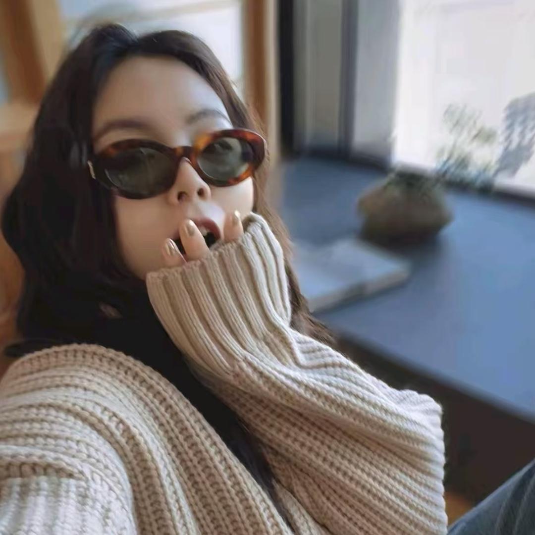 蓉蓉 WE(穿搭分享)