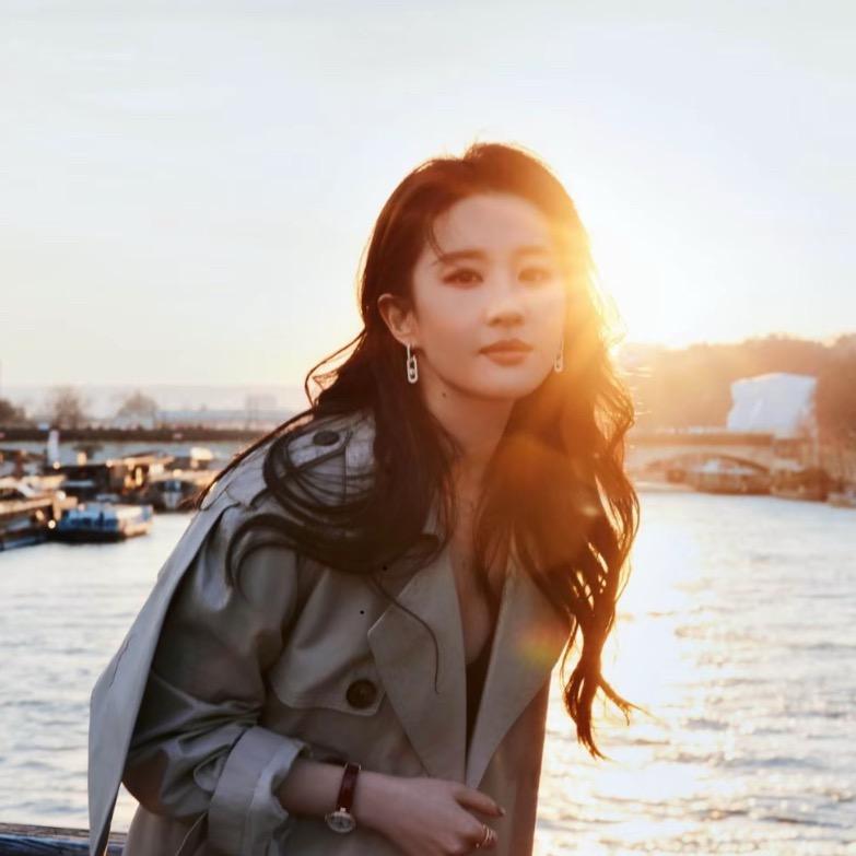 ·ᴗ·蜡笔小新•·