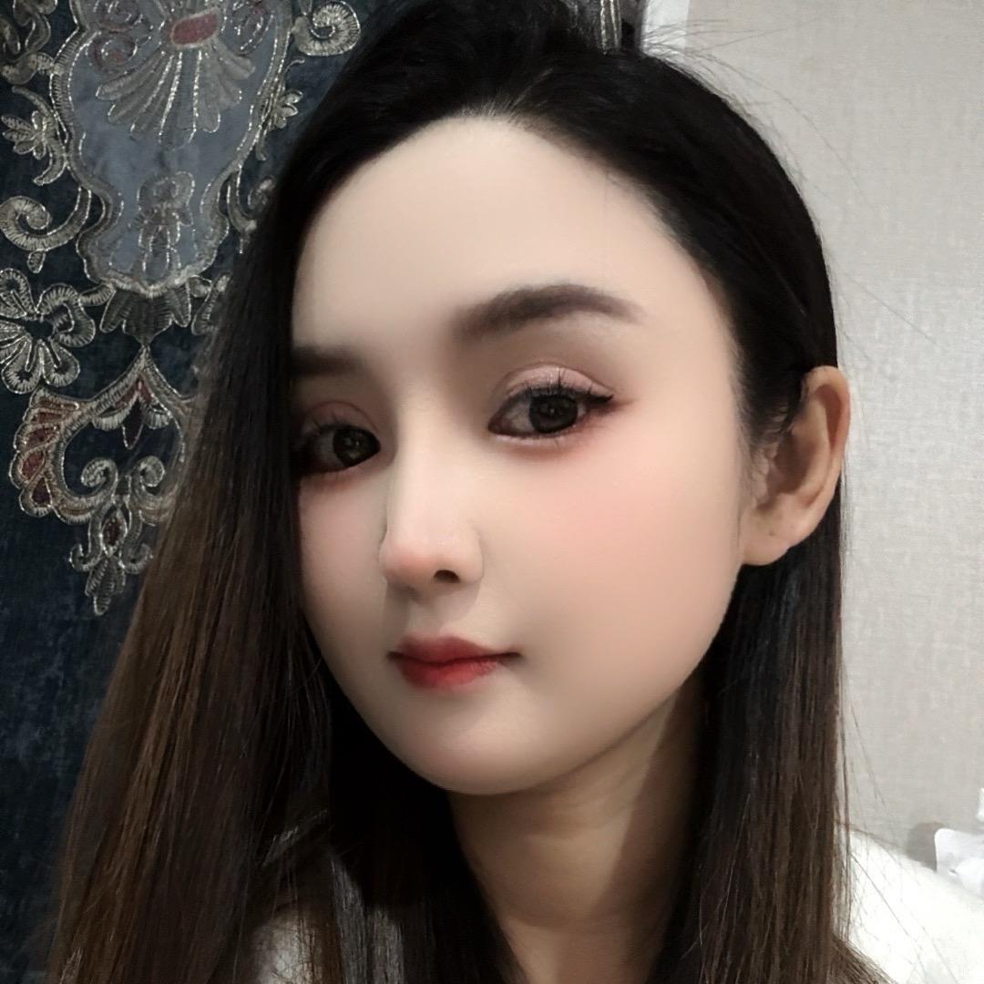 依依