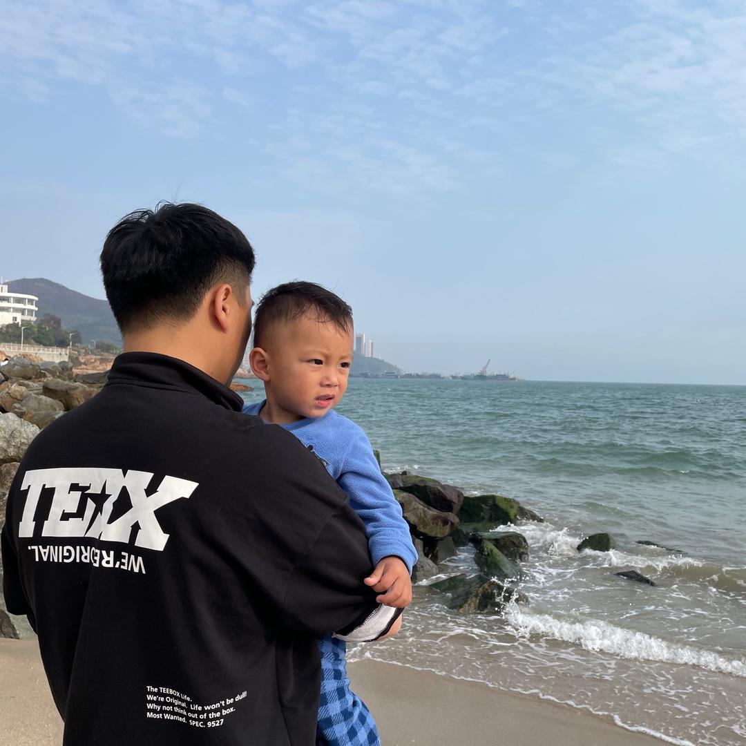 刘两只牛
