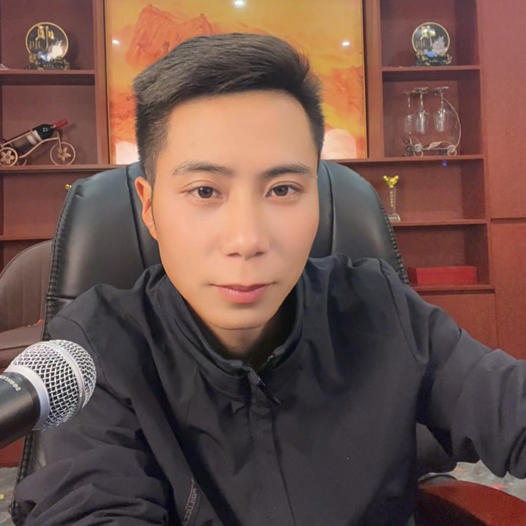 周大炮二手车