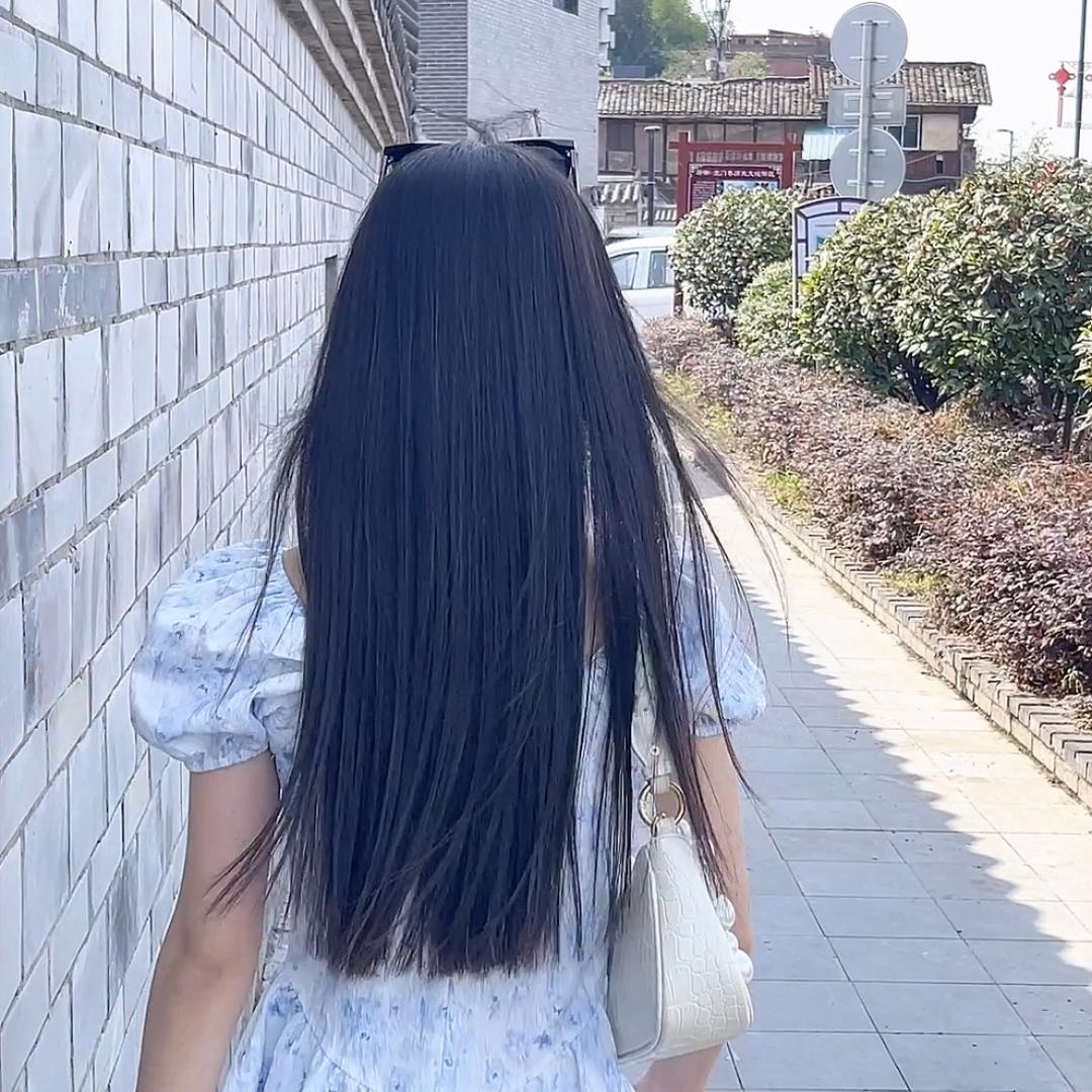 大脸小林.