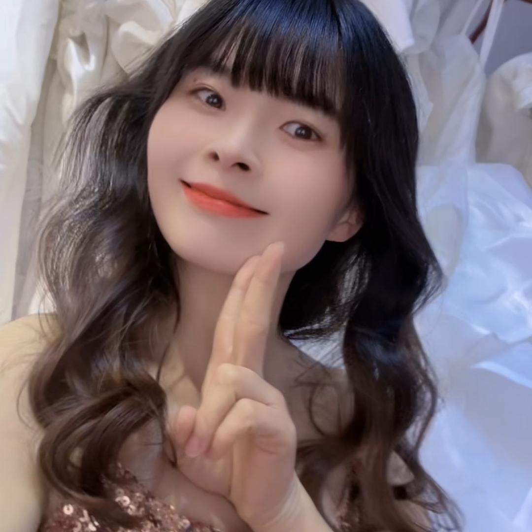 👑静静探店👑