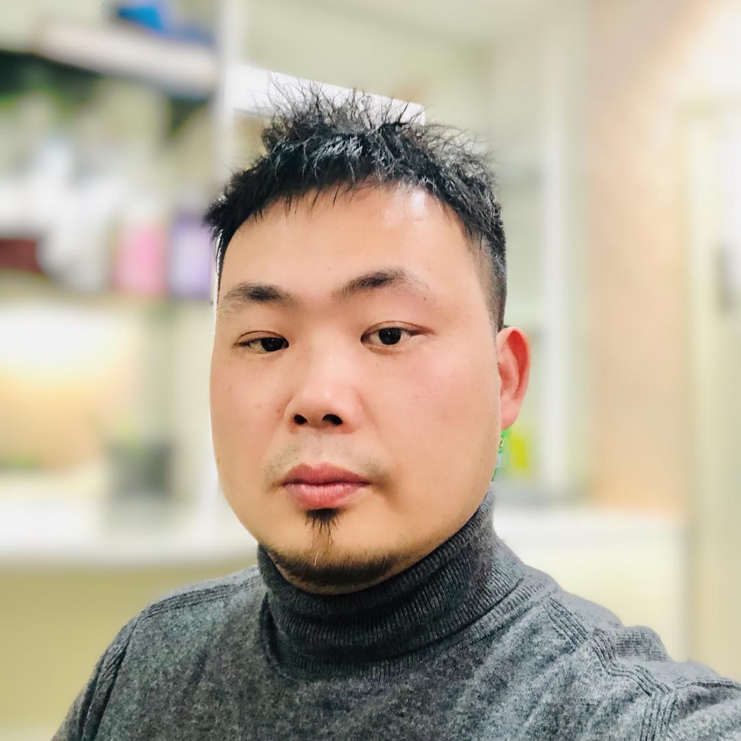 养发.曾浩