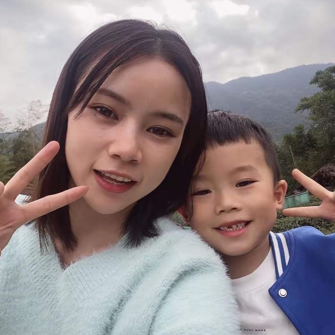 阿伟家妙妙日常号