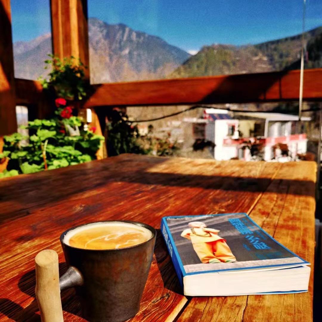 德吉·金仓（高原人的选房顾问）