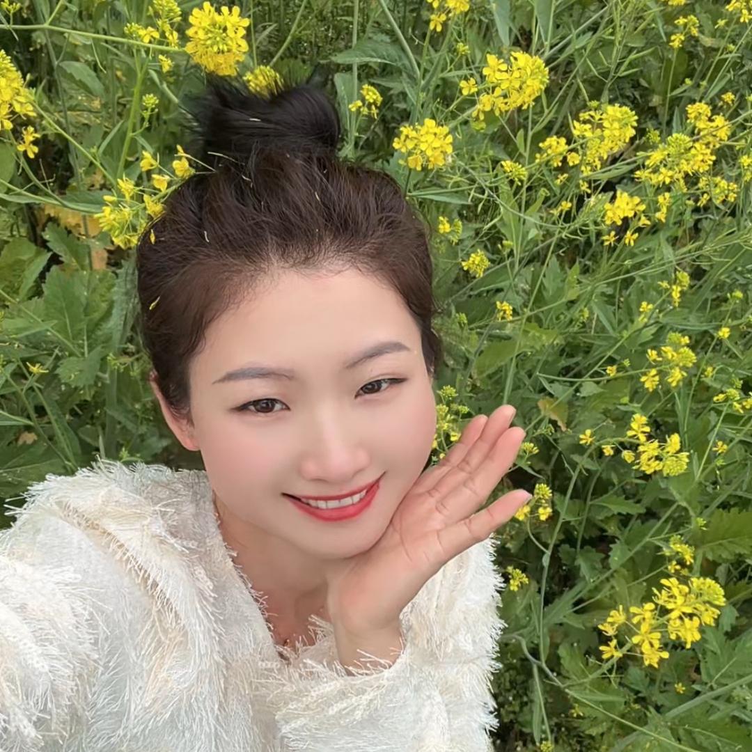 小灵儿🎙️⁹²⁰²