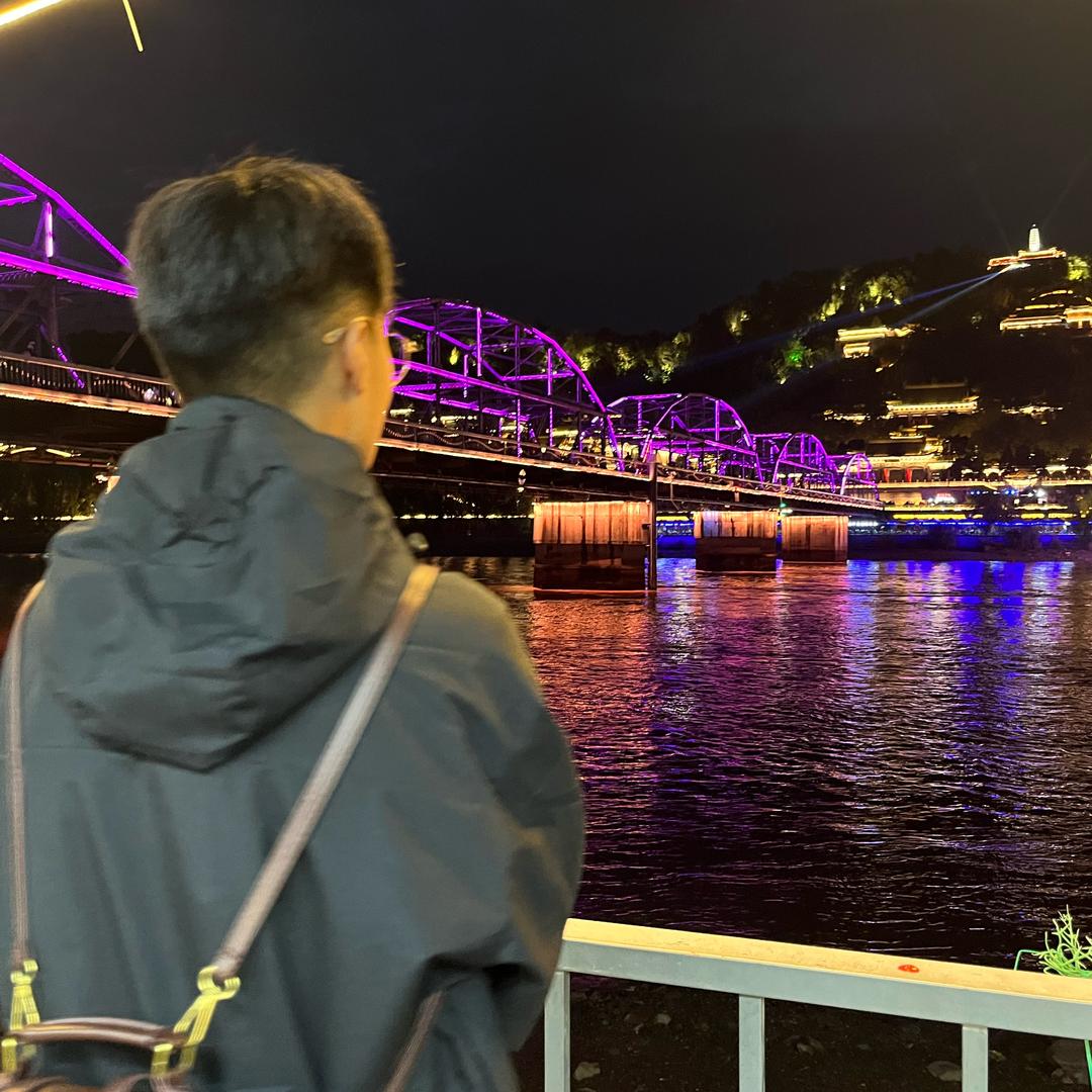 杨….