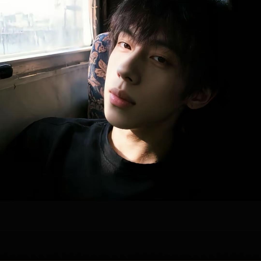 男主
