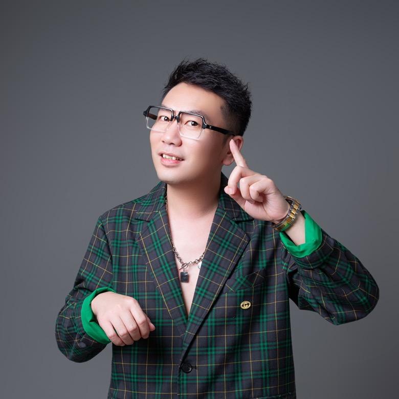 涂云辉发型定制