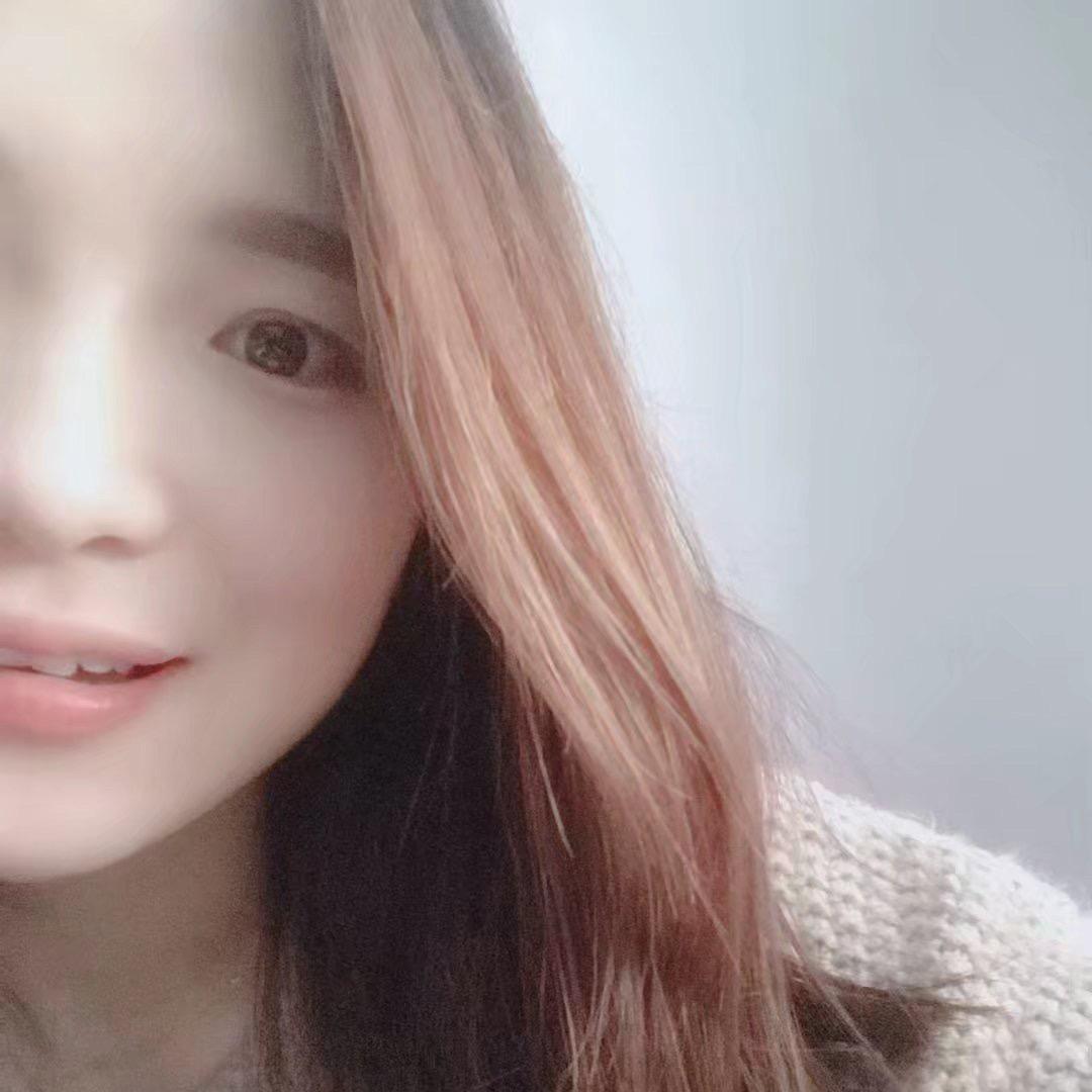 遇菲梦女装穿搭