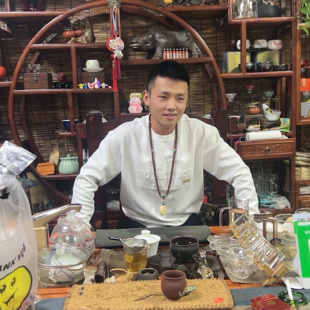 丨刘丶先生灬
