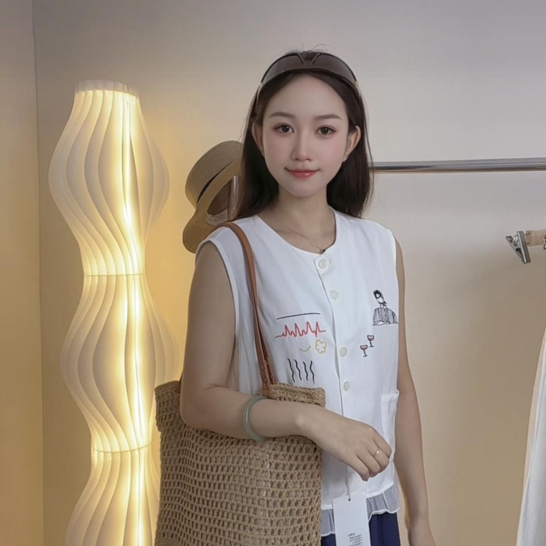 杨杨意法女装