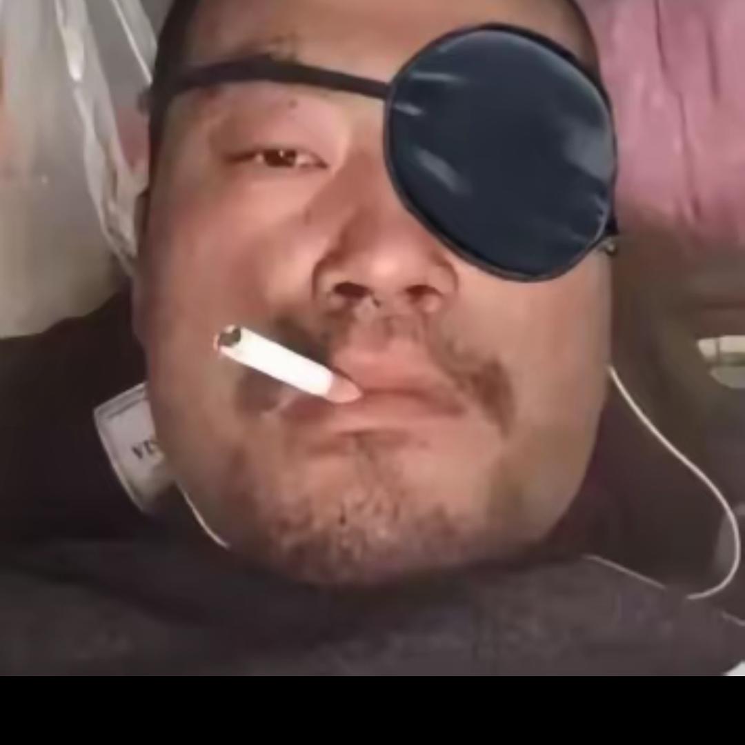 兄弟站街我收钱