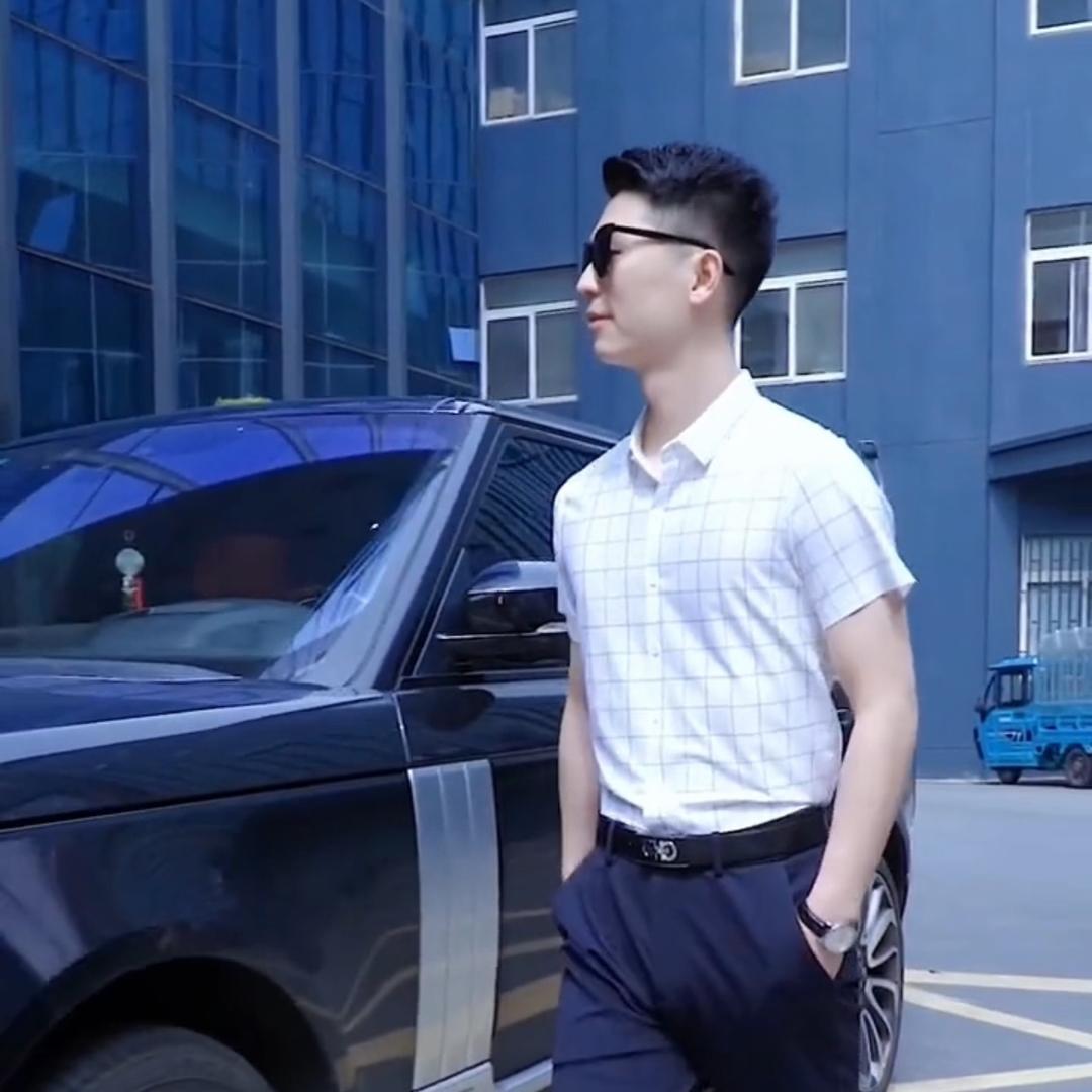 上汇轻熟男装