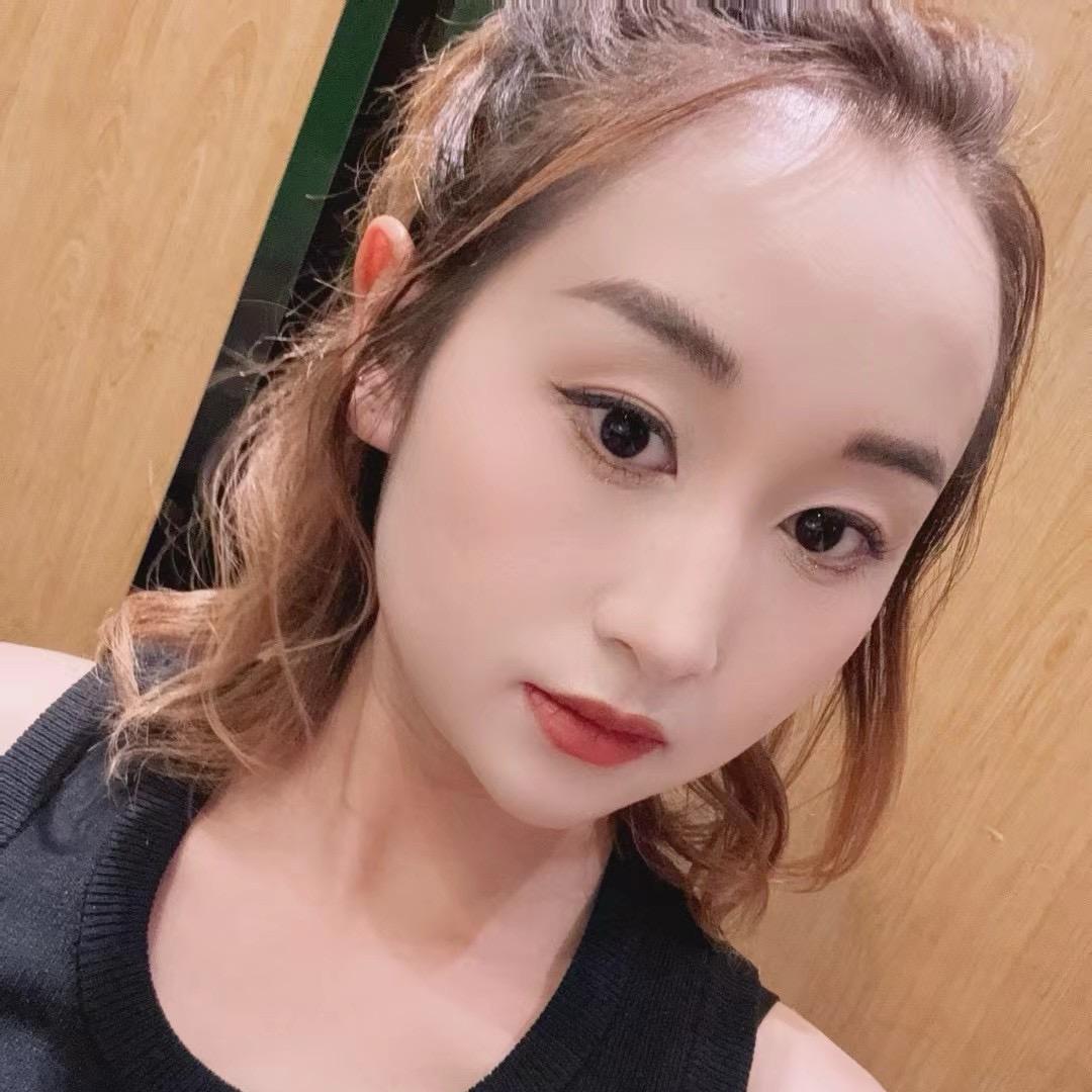 吖吖（化妆找我  找我化妆🪞）