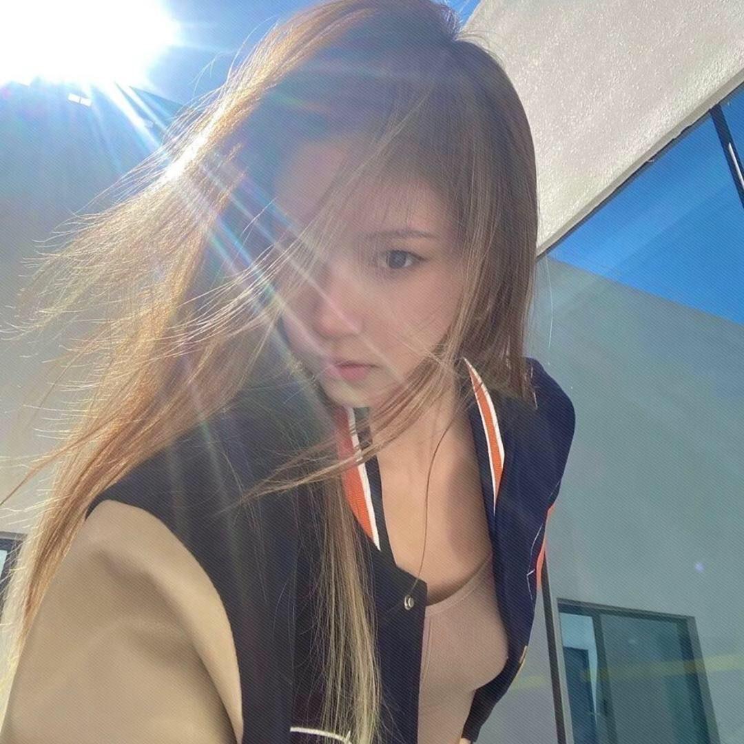 光