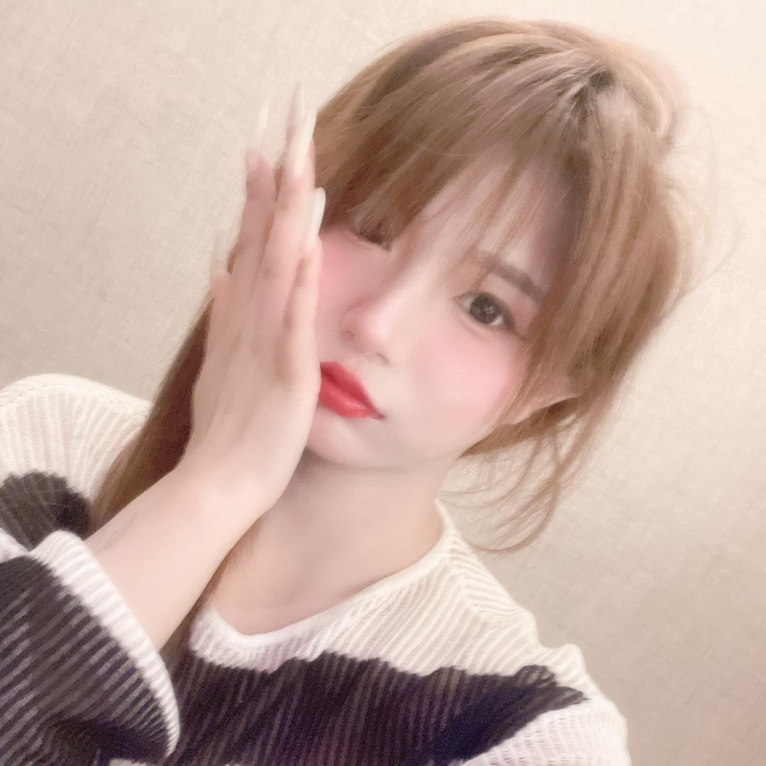 月月爱睡懒觉