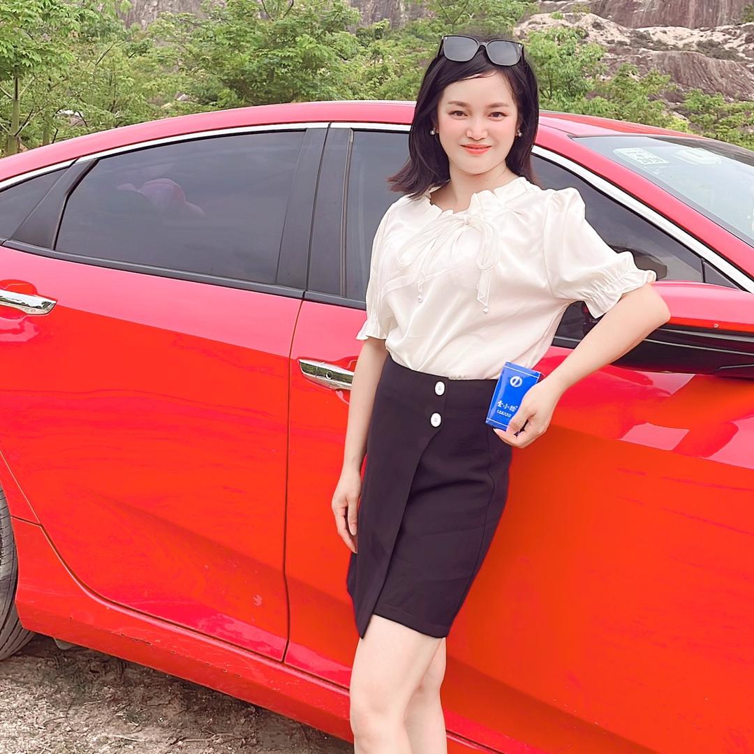 玲珑小富婆