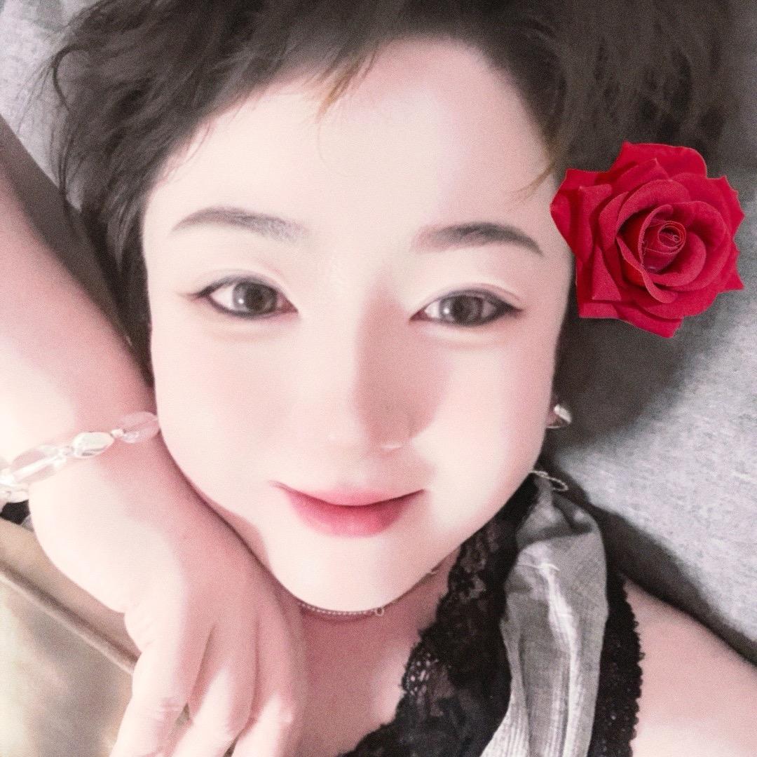 👑雨涵💋🦋🌸🍎💞