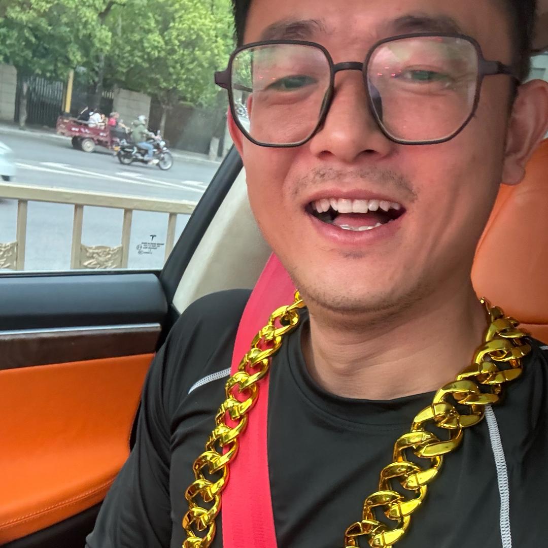 掘地三尺-丁哥（西安二手挖机）