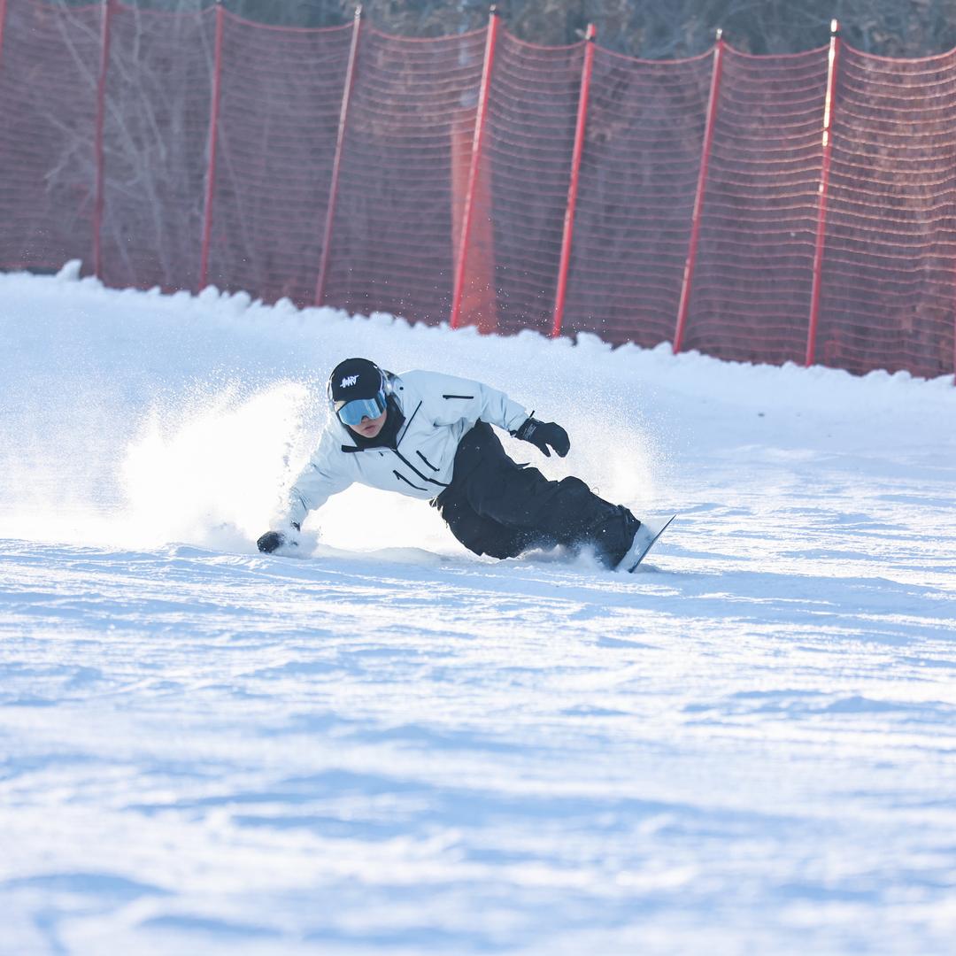 晓鹏单板教学Ski🏂🏻（约课收徒）